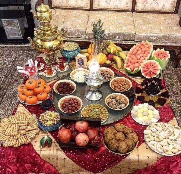  عکس سفره شب یلدا سنتی