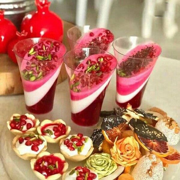  عکس میز شب یلدا سنتی