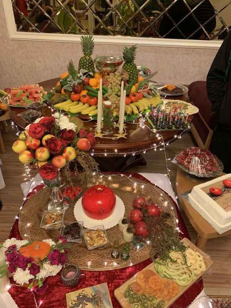  عکس میز یلدایی عروس