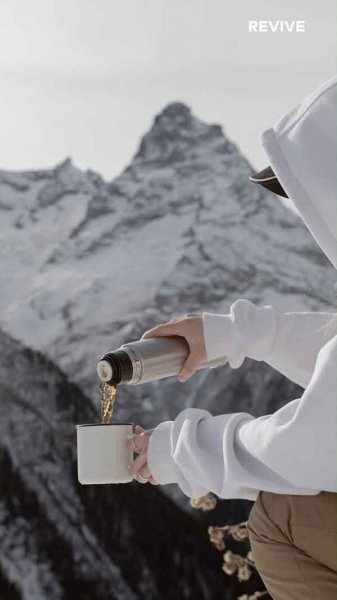  عکس دخـتر تو برف برای پروفایـل