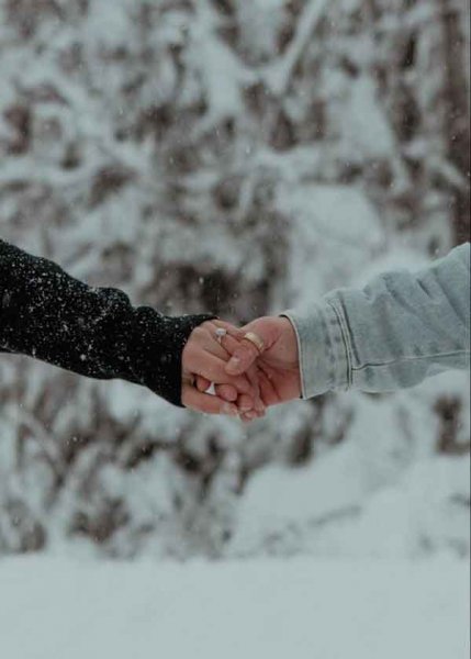 عکس عاشقانه برفی