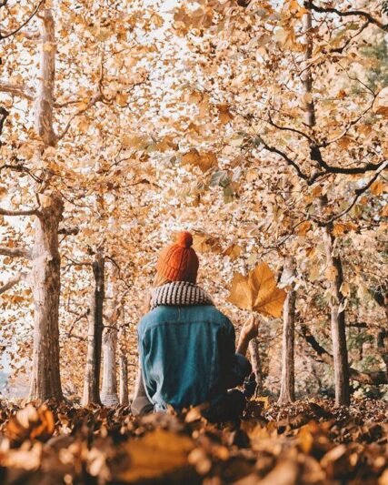 عکس پاییزی برای پروفایل شاد