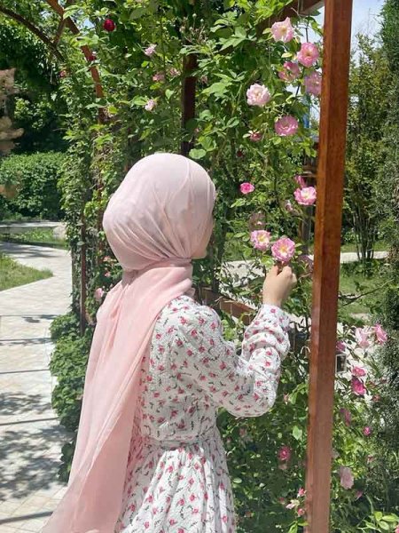 عـکس دختر واقعی برای پـروفایل با حجاب