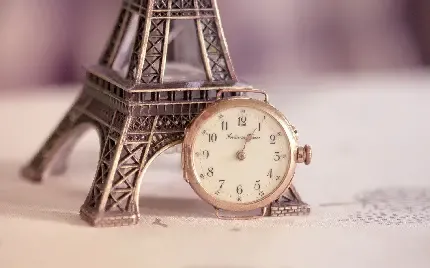  عکس برج ایفل پس زمینه