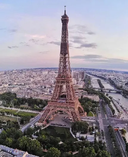 عکس برج ایفل جدید