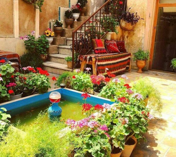  عکس حیاط خانه های قدیمی