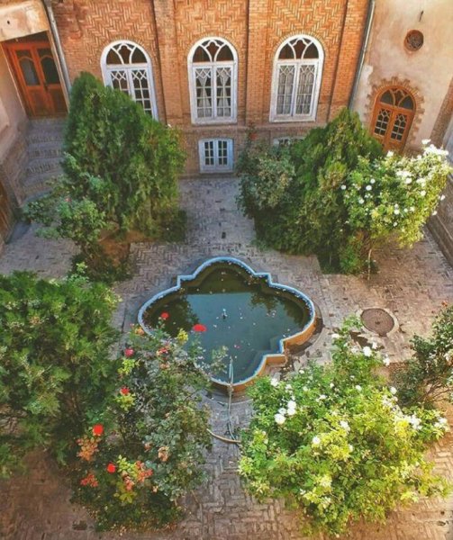  عکس حیاط خانه های قدیمی