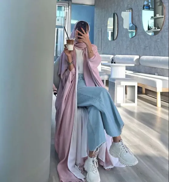  عکس دختر محجبه با استایلی خاص