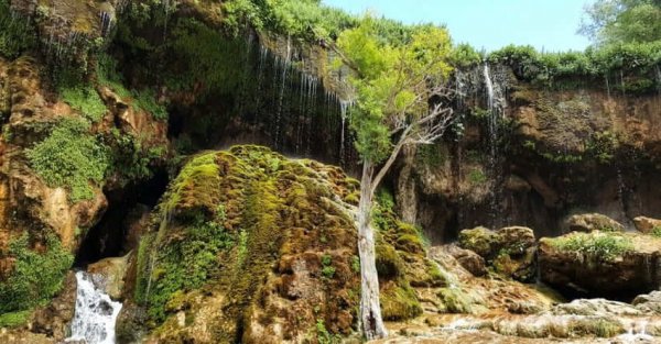  عکس آبشار در طبیعت ایران