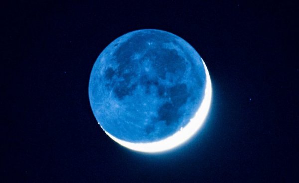  عکس زیبای ماه و ستاره در آسمان
