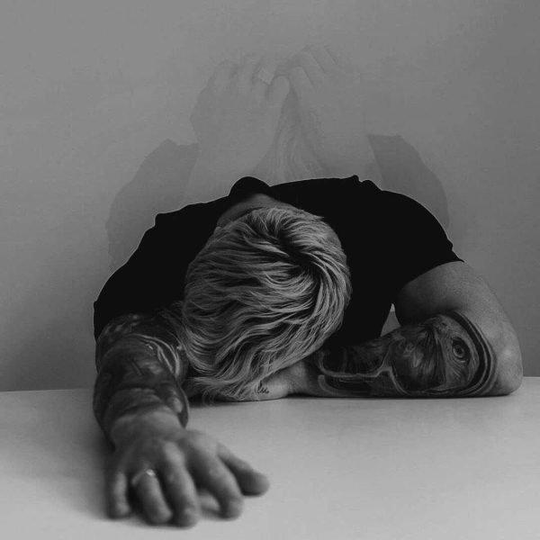  پروفایل پسرونه سیاه سفید لاتی