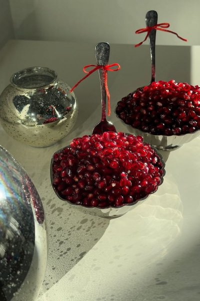 تزیین انار برای مدرسه
