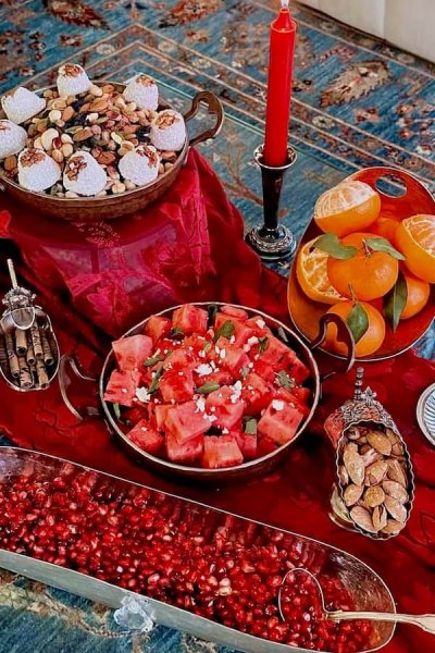 تزیین انار برای مدرسه