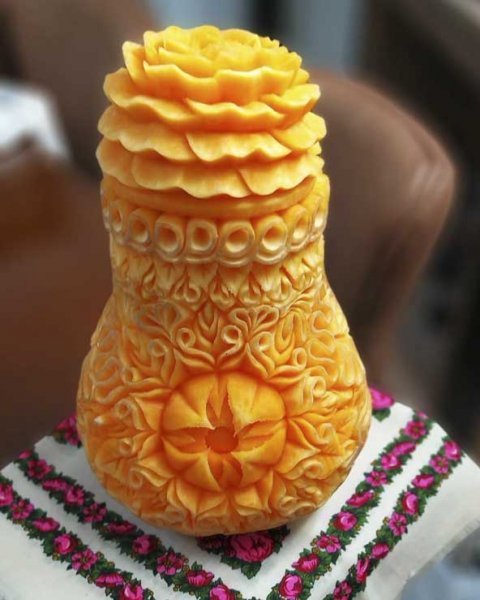  تزیین کدو حلوایی شب یلدا برای عروس