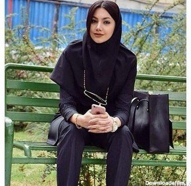عکس دانشجویی بدون چهره