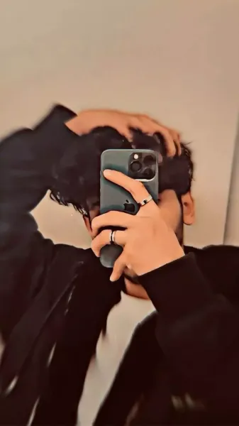  عکس پروفایل واتساپ پسرانه سلفی با آیفون