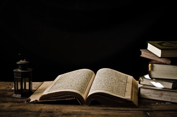 عکس قرآن با کیفیت برای پروفایل
