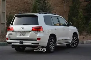  عکس ماشین لندکروز جدید