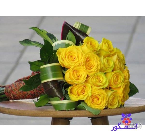 عکس گل زرد برای تصویر زمینه