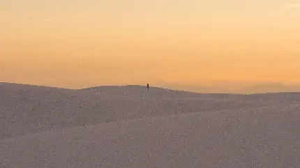 پس زمینه کویر در غروب