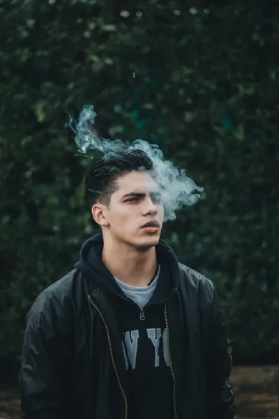  عکس پروفایل سیگار پسرونه