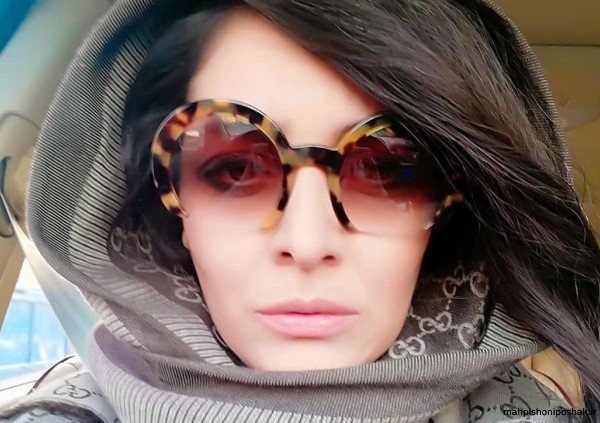  عکس دختر با عینک دودی شیک