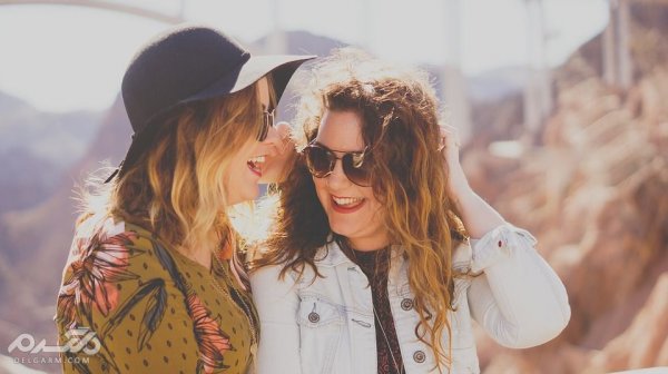  عکس دختر با عینک دودی خارجی