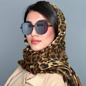 عکس دختر با عینک دودی اینستا
