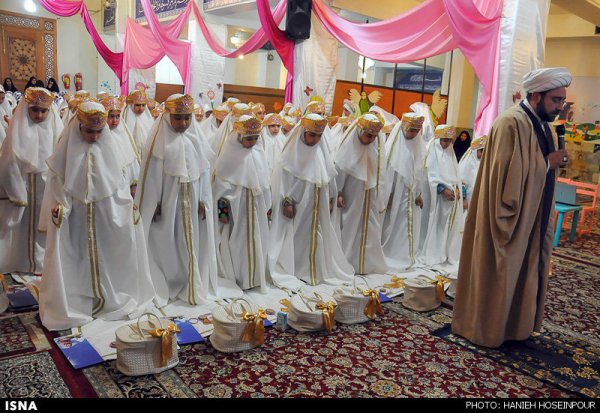  عکس جشن تکلیف دخترانه