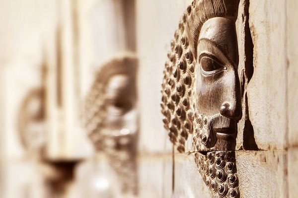  عکس تخت جمشید برای بک گراند