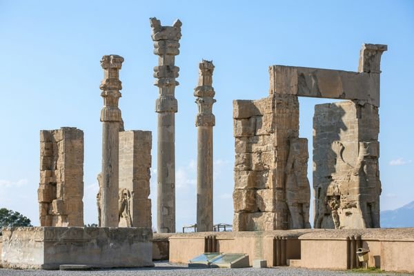  عکس تخت جمشید برای بک گراند