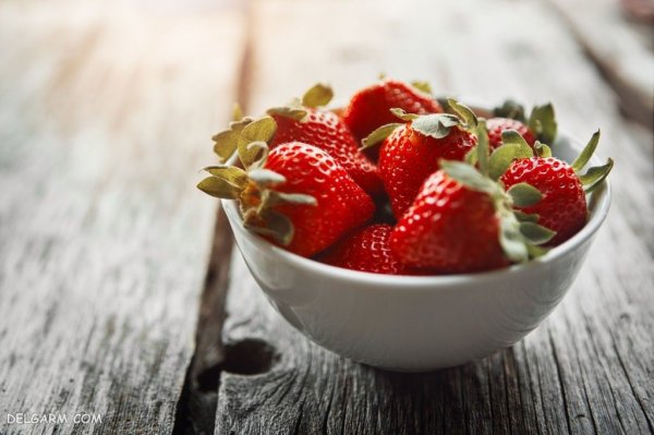 عکس پس زمینه خفن توت فرنگی برای گوشی