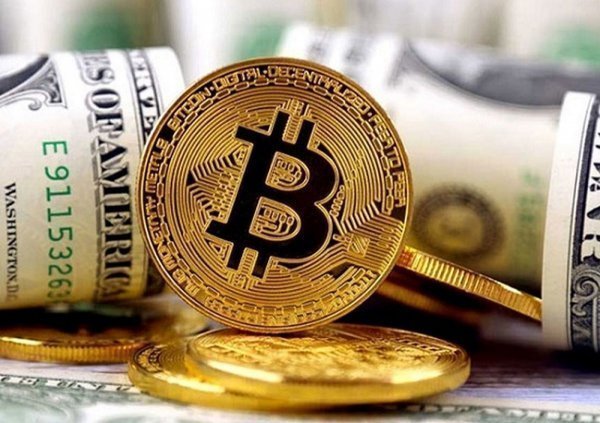 عکس بیت کوین و دلار