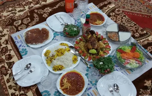  عکس سفره غذای ایرانی ساده