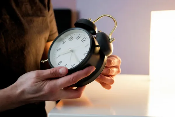  عکس ساعت برای استوری اینستاگرام