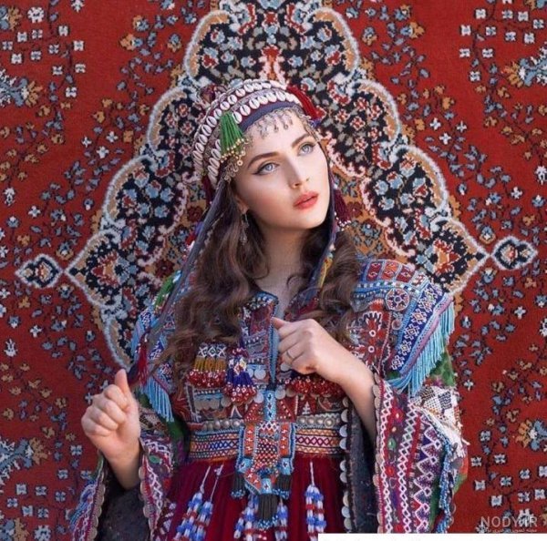  عکس دختر لر با تفنگ