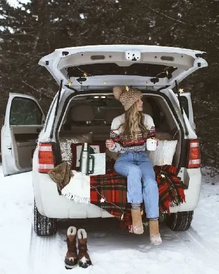  ژست عکس دختر زیبا برای پروفایل