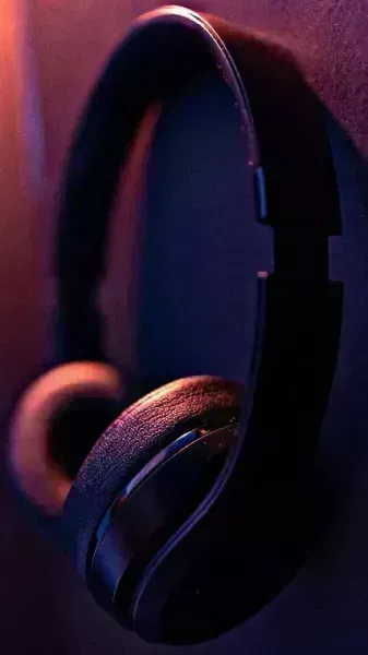  عکس پروفایل هدفون پسرانه