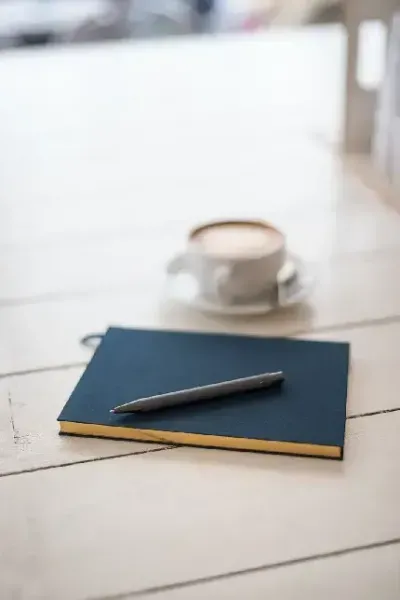  عکس پروفایل کتاب و قلم