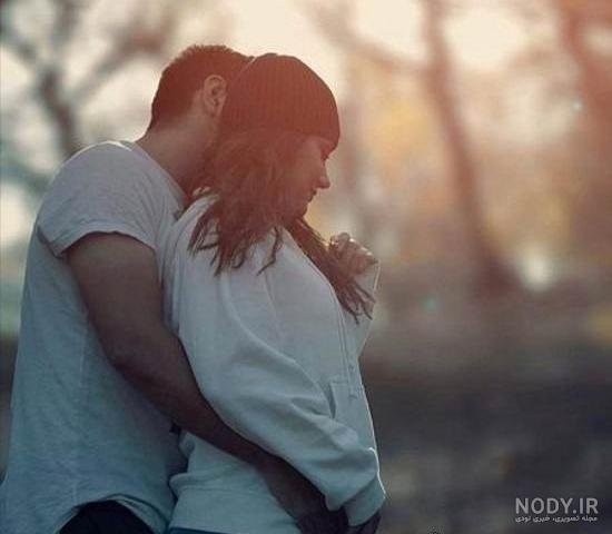 عکس پروفایل زوج عاشق در بغل هم