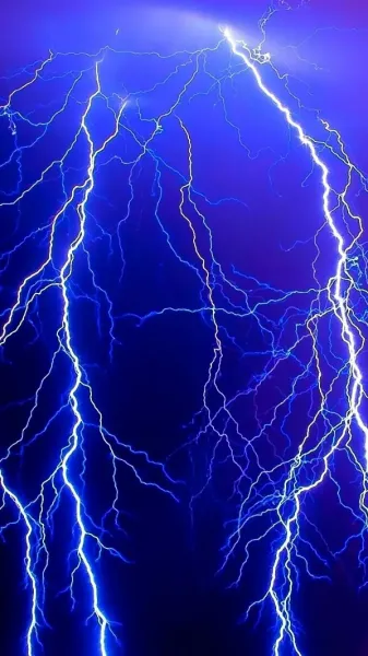  دانلود عکس رعد و برق برای پروفایل