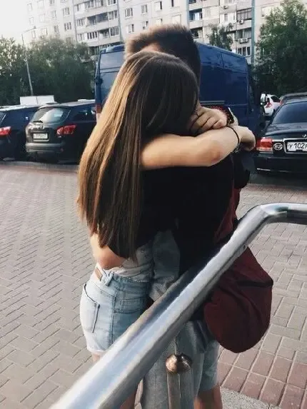 عکس زن و شوهر در بغل هم