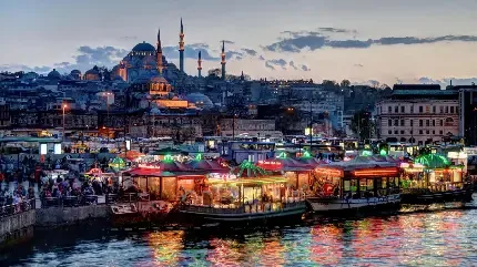  عکس پس زمینه استانبول با برج های زیبا برای کامپیوتر