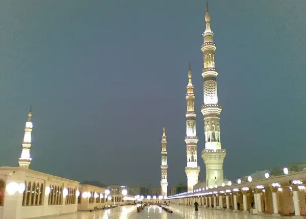  بک گراند مسجد النبی برای گوشی