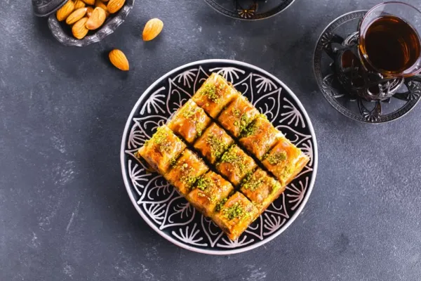  عکس شیرینی باقلوا باکیفیت برای استوری