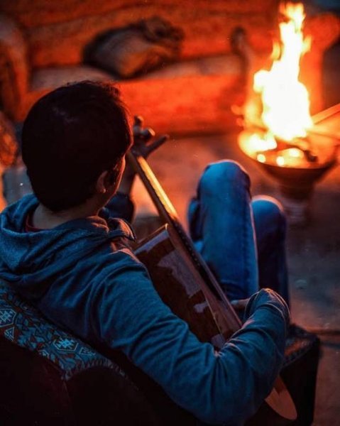  عکس گیتار برای پروفایل پسرانه