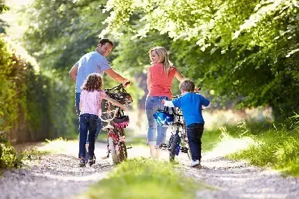  عکس فانتزی خانواده شاد