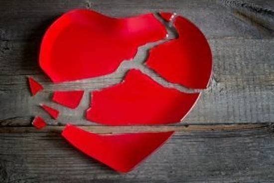  نقاشی عاشقانه قلب شکسته استوری