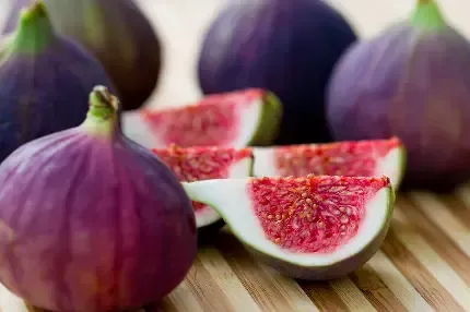  عکس انجیر سیاه تازه با کیفیت بالا