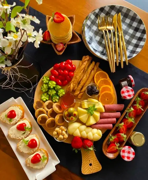  عکس میز صبحانه لاکچری
